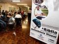 A Sociedade Bíblica do Brasil (SBB) realiza a entrega de uma edição completa da Bíblia Sagrada em Braille para a Associação dos Deficientes Visuais de Itajaí e Região (Advir)