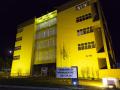 Câmara de Itajaí é iluminada de amarelo em apoio à prevenção de suicídio